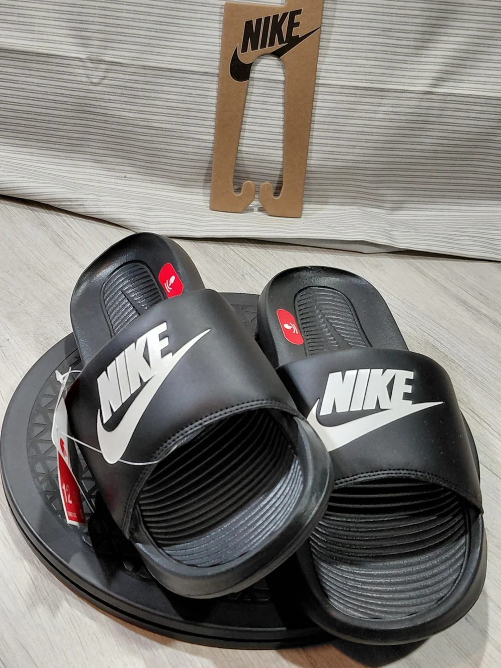 NWT Nike Men’s Victory One Black White Slide Sandals SIZE M12
